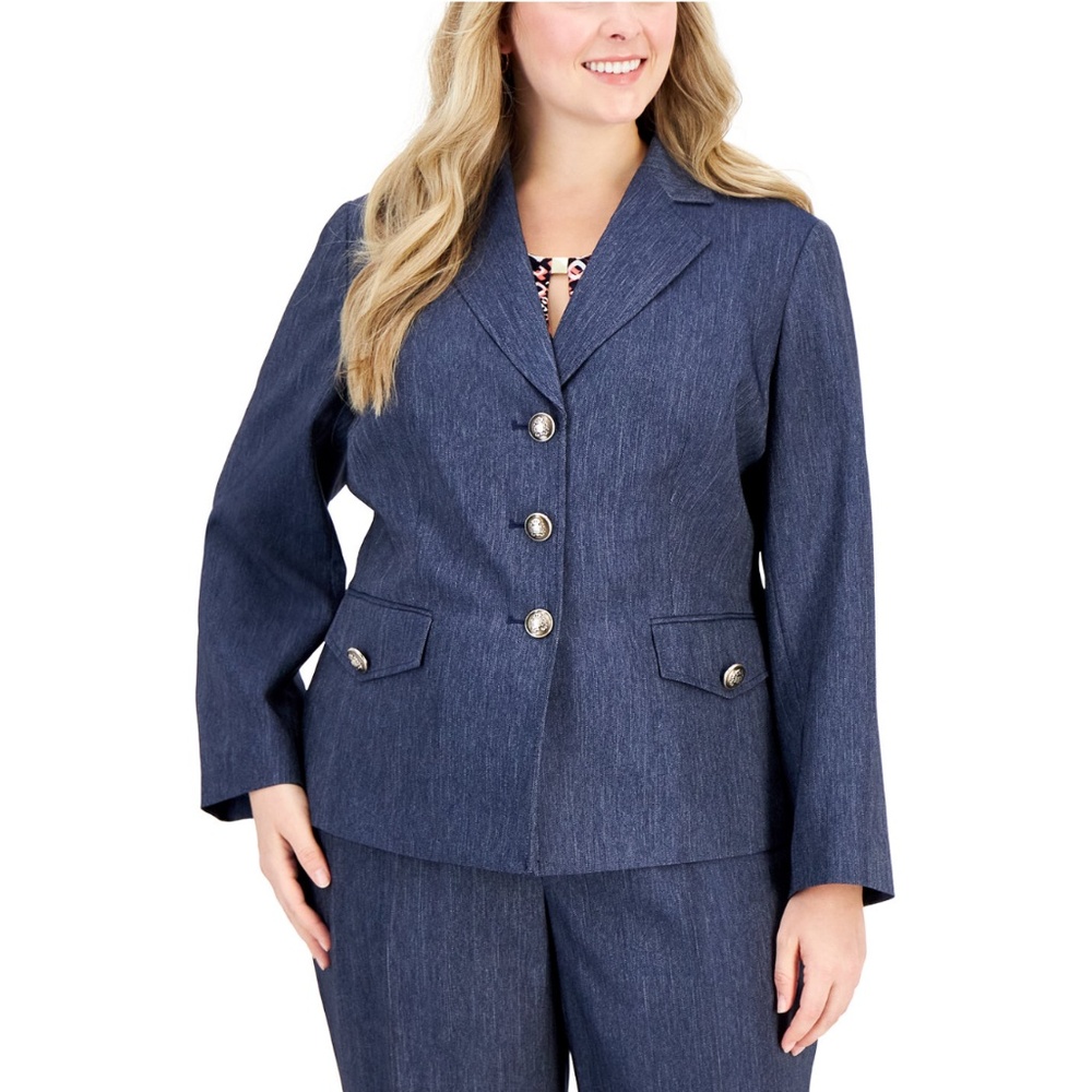 Kasper Blazer Plus Size 3 Button Long Sleeve Denim. NWT